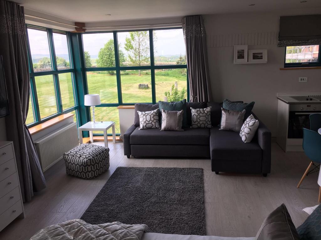 Penrith Retreats Apartment Luaran gambar